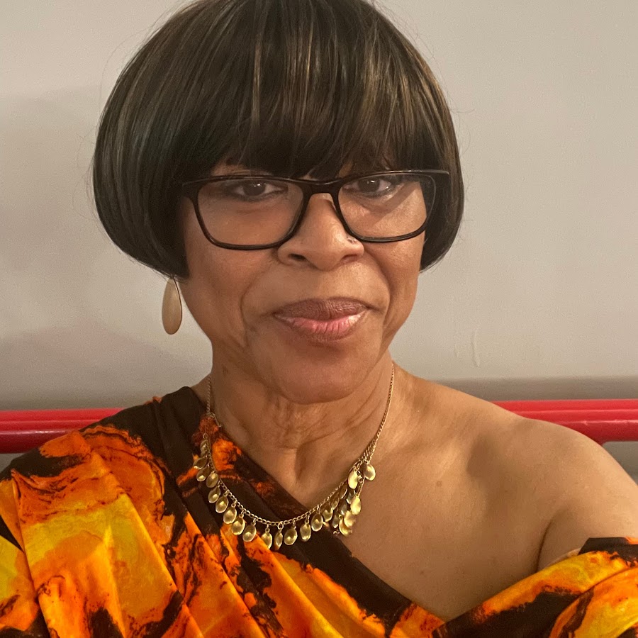 Audrey Suggs Educator & Actress